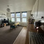 Comfy Entire Place For Max 4.